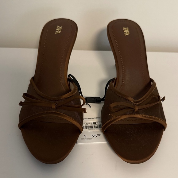 Zara Bow Heels - NWT - Picture 1 of 4